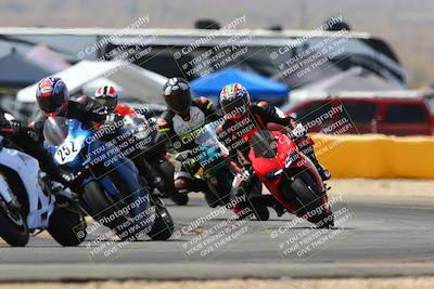 media/Apr-09-2022-SoCal Trackdays (Sat) [[c9e19a26ab]]/Turn 2 (1140am)/